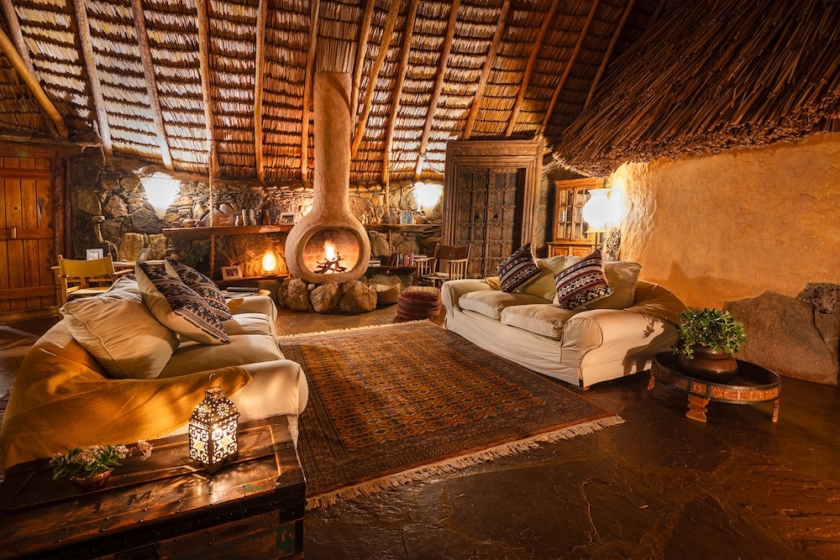 OMH HIPPO COTTAGE_Sittingrm1